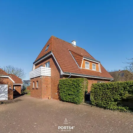Ferienwohnung Landhaus Buesum 부숨