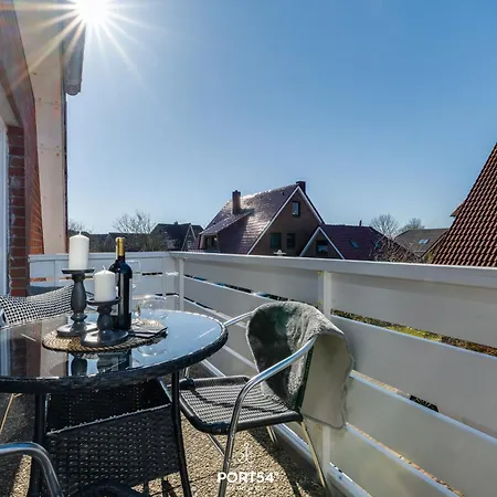 Ferienwohnung Landhaus Buesum 아파트 *